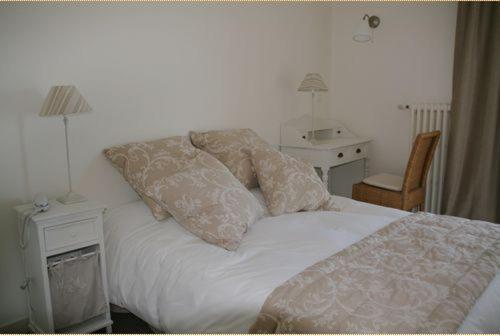 Hotel Le Suroit Perros-Guirec Exterior photo